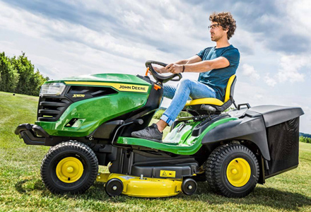Lawn-Tractor