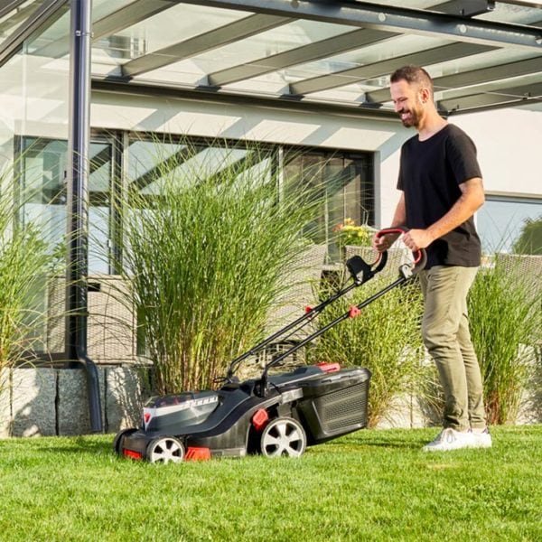 AL-KO 3.82LIR 18v Cordless Roller Lawnmower Kit