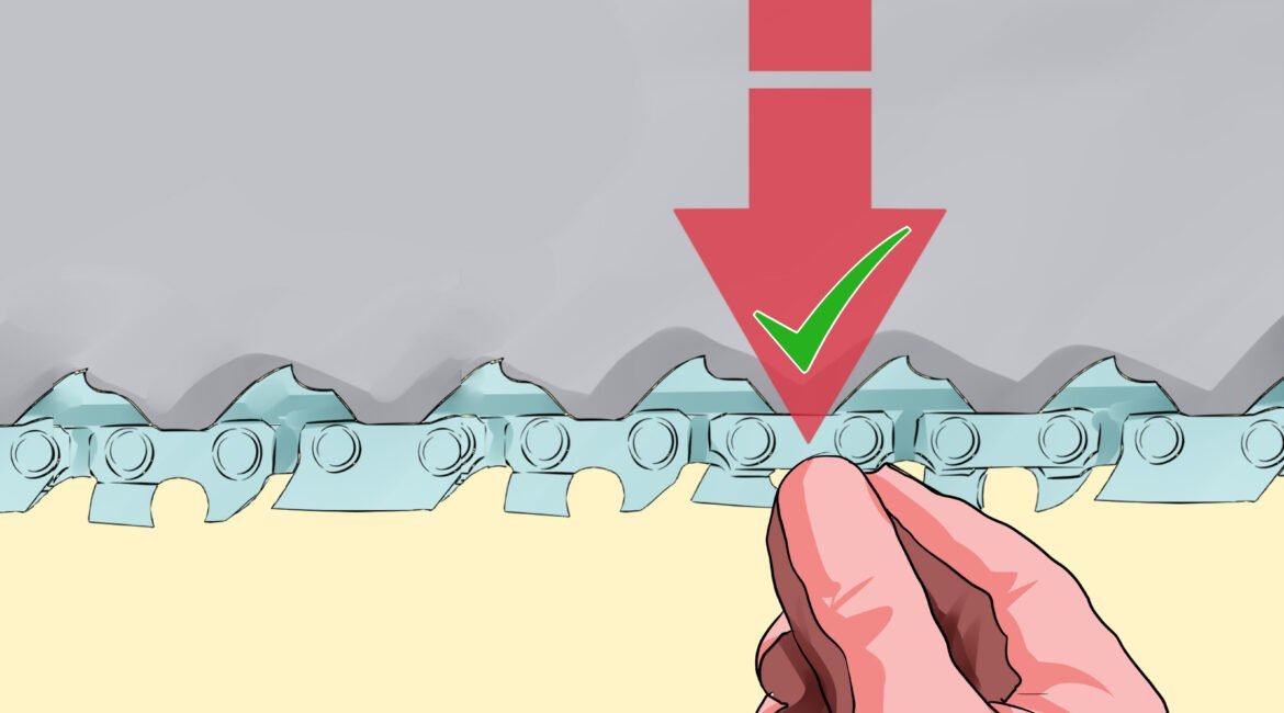 Chainsaw chain tension