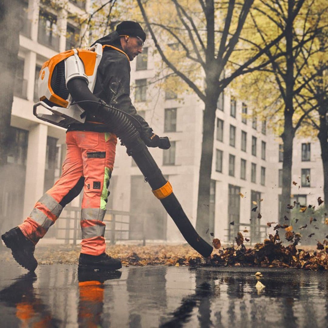 bra600-05 Stihl BRA600 Cordless Backpack Blower