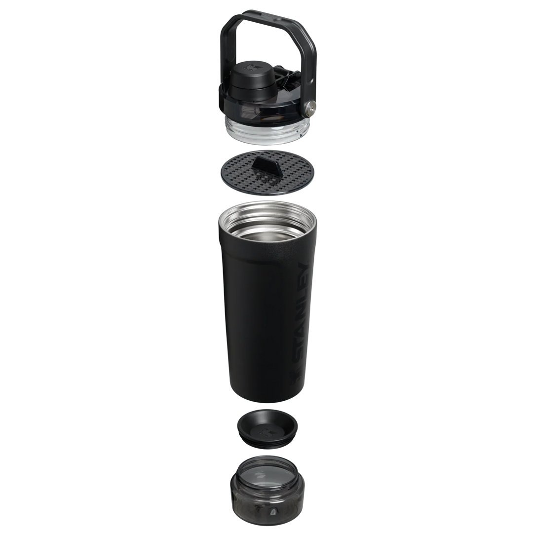 activate-black-03 Stanley Activate Shaker 0.6l Black