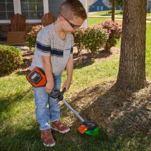 Husqvarna Kids Toy 215iL Trimmer