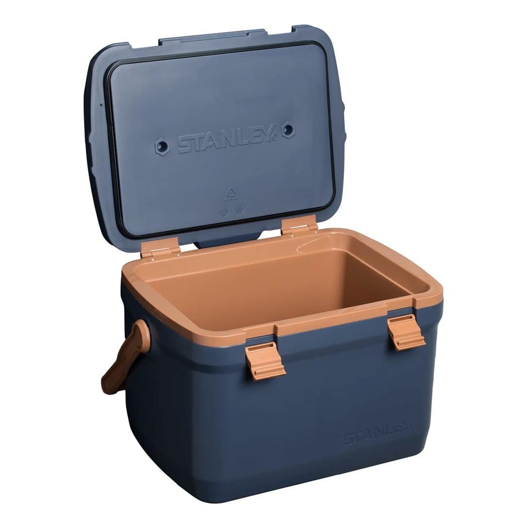 01623-twilight-03 Stanley Easy-Carry Outdoor Cooler 15l Twilight