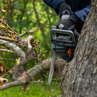Husqvarna Aspire Cordless Chainsaw